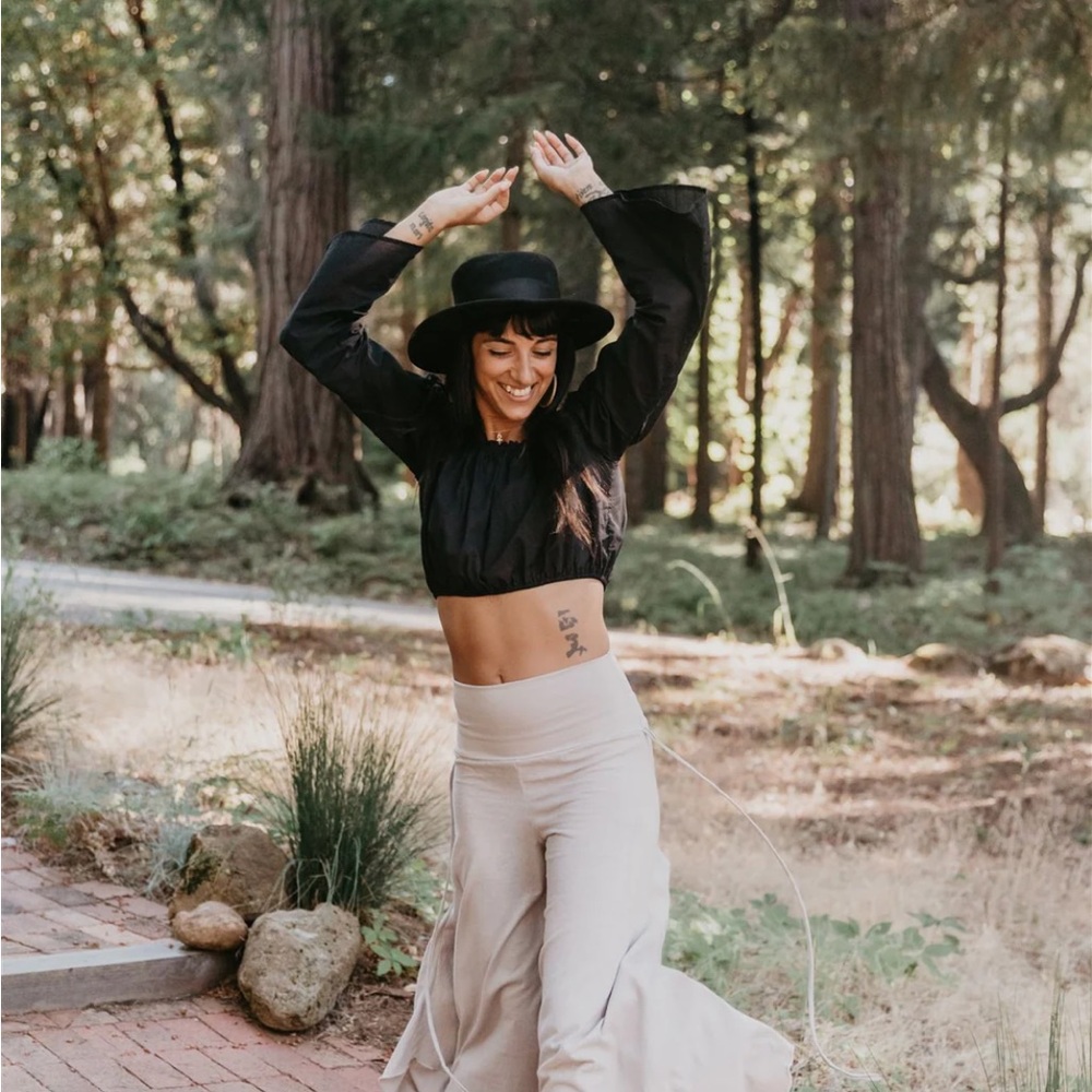 NWT Damselfly Tadasana Pant